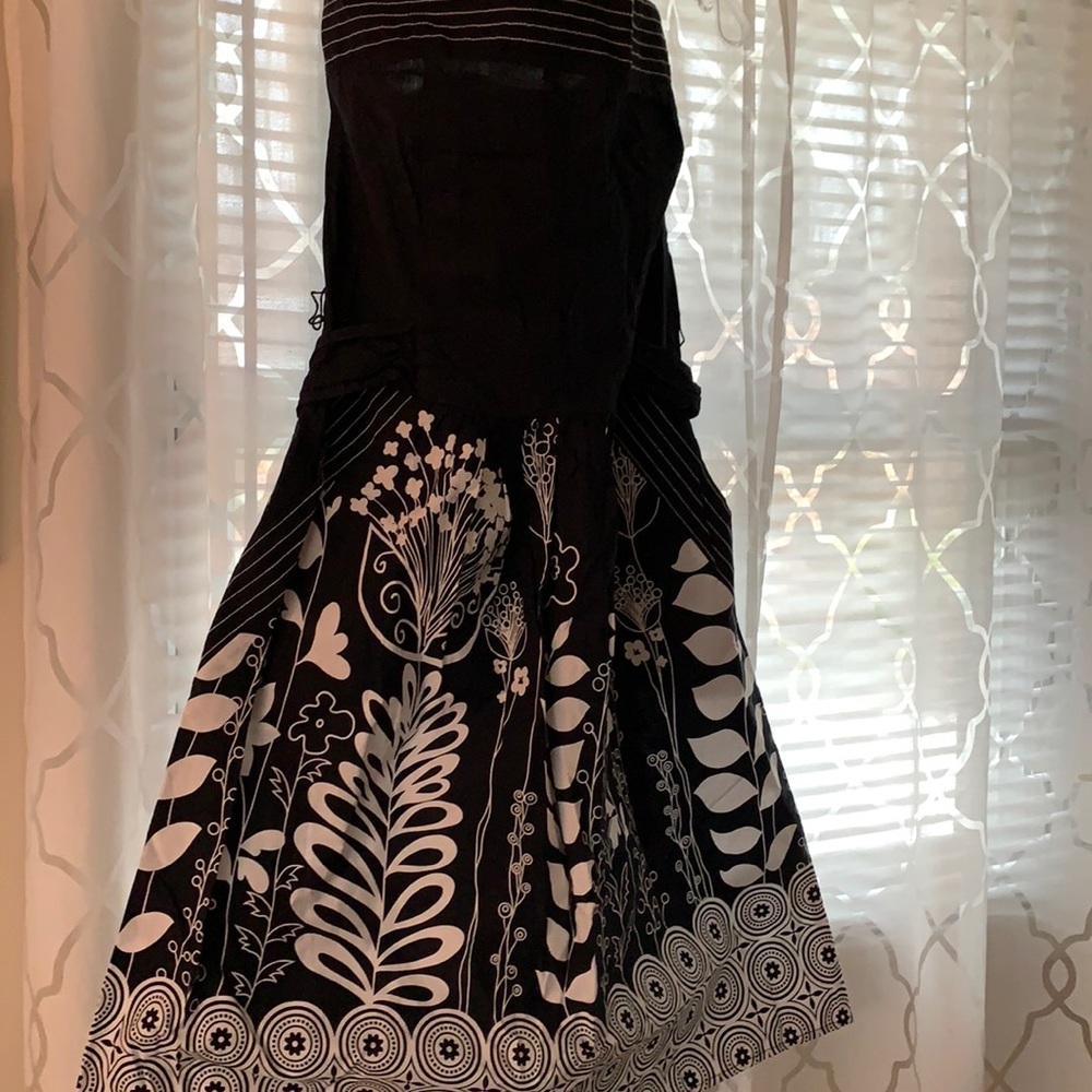 Never Worn Knee Length Dress (Size 11) JUNIORS